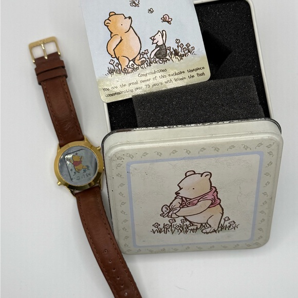 Winnie the Pooh Digital Watch with Brown Leather Strap. Disney. Rare. Vintage - Picture 3 of 10